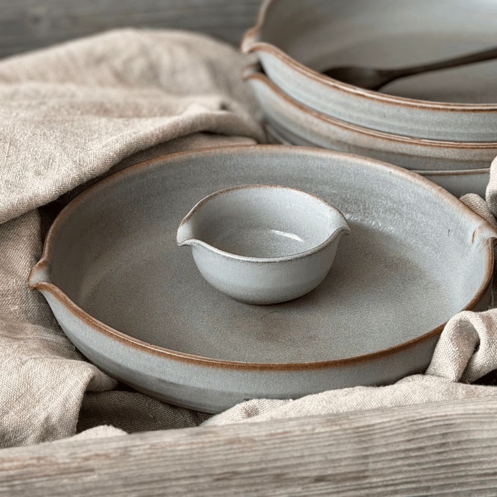 Fat med pip 24cm (få antal)